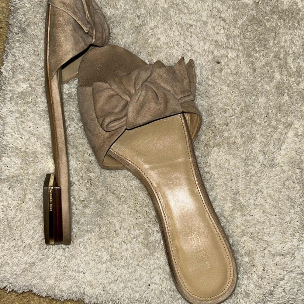 Your FAVORITE SHOES. !!!! Mules/Slides/ suede leather velvety bow ‘knot’